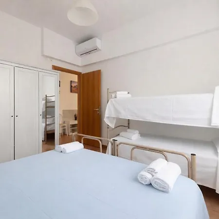 Golden Sands Retreat *